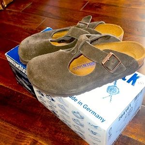 BIRKENSTOCKS  EU36 worn once around the house. In perfect condition!